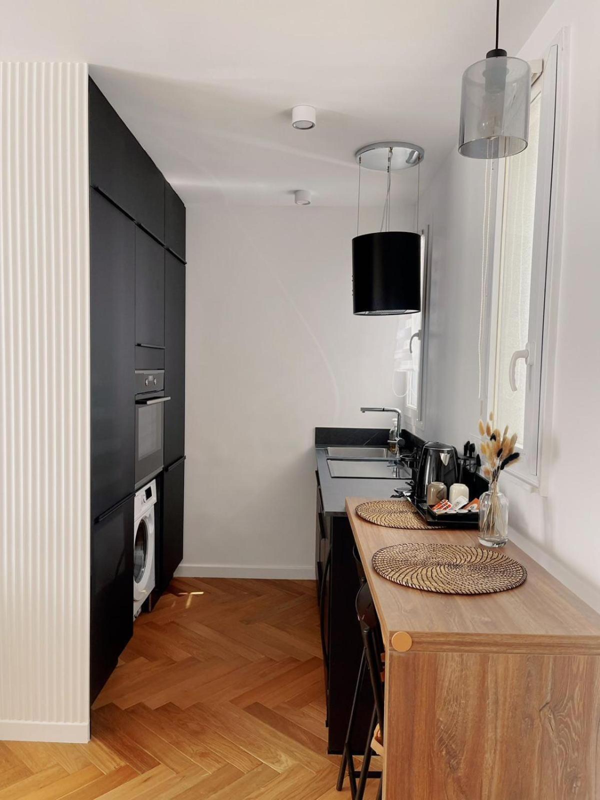 Exclusive Flat By Luxuio - Nearby Eiffel Tower Leilighet Paris Eksteriør bilde
