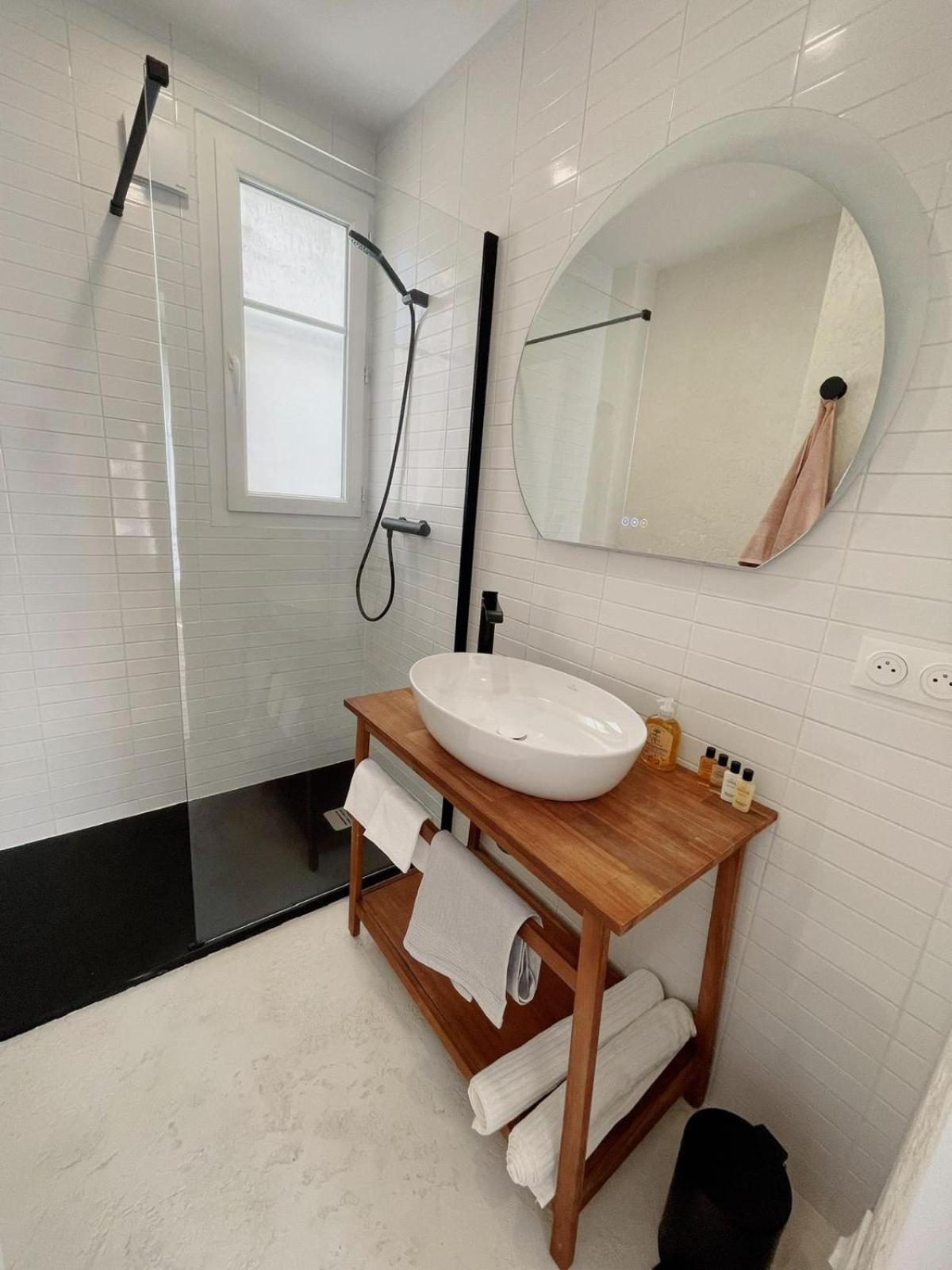 Exclusive Flat By Luxuio - Nearby Eiffel Tower Leilighet Paris Eksteriør bilde